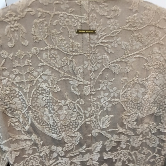 DKNY Jeans Tan Jacket w/ Raised Floral Velvet Detail - Picture 14 of 15